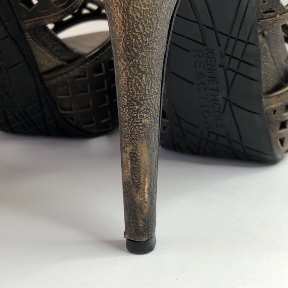 Kenneth Cole R. Heels Sandals #8 - Picture 9 of 13